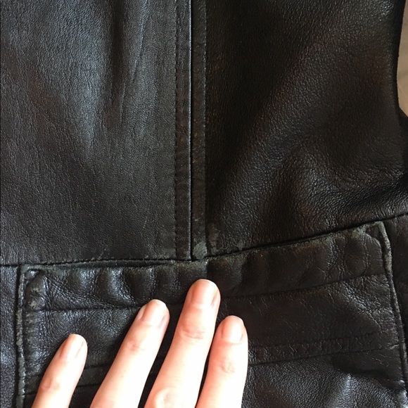 Vintage Black Leather Blazer - Picture 4 of 5